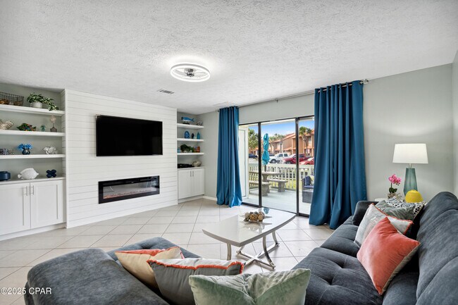 Building Photo - 237 St Katherine Blvd