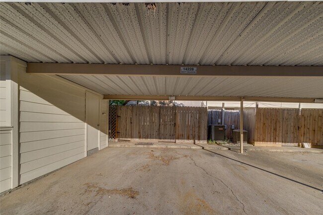 Building Photo - 14228 Misty Meadow Ln