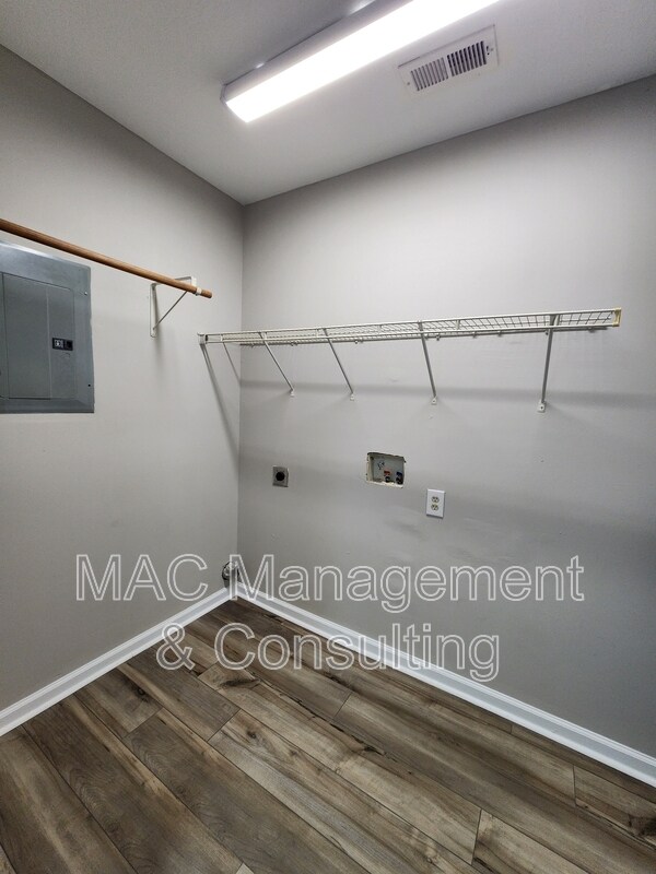 Building Photo - 1505 Autumn Ave