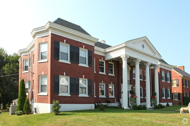 Primary Photo - Depauw Place