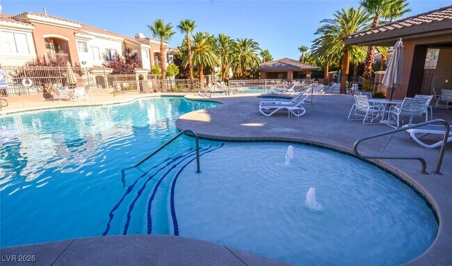 Building Photo - 9050 W Warm Springs Rd