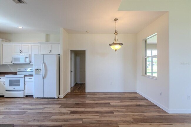 Building Photo - 25206 Nocturne Ln