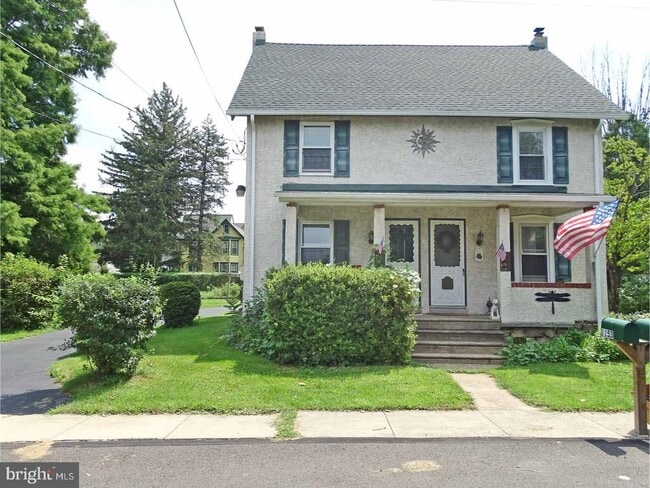 Building Photo - 1153 Greeley Ave