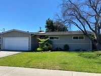Building Photo - SAN JOSE WEST - Beautifully renovated home, great location