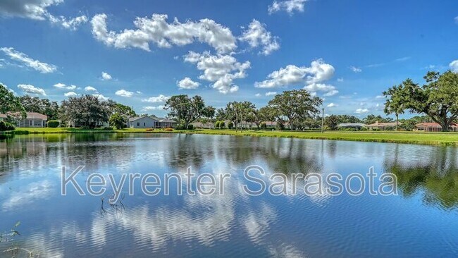 Building Photo - 4239 Balmoral Way