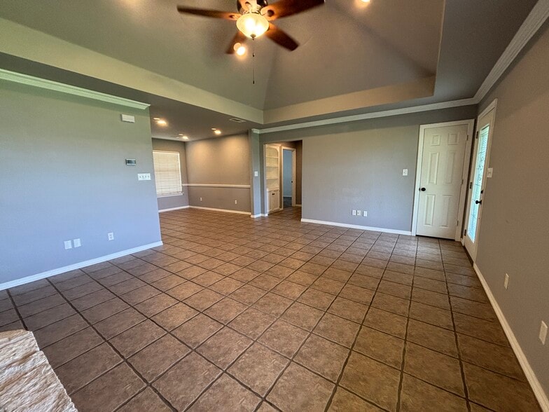 Building Photo - 4196 S FM 51