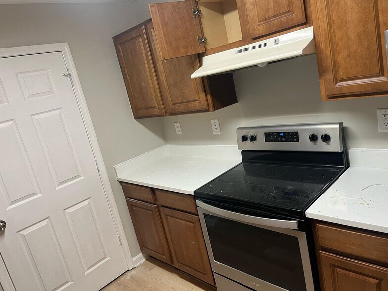 Building Photo - 9304 Waldrop Pl