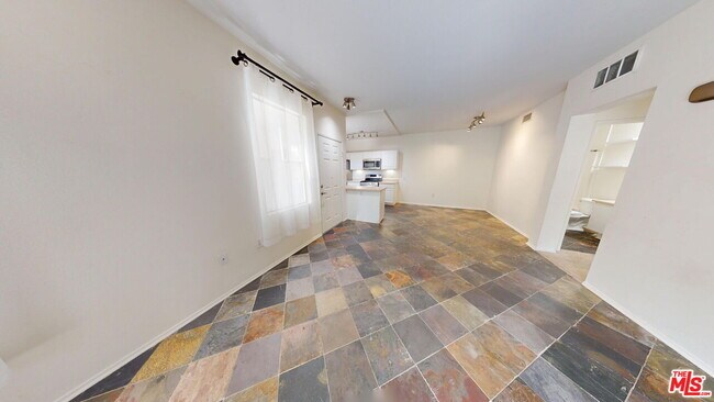 Building Photo - 20000 Plum Canyon Rd