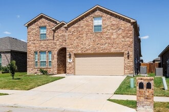 Building Photo - 336 Emerald Creek Dr