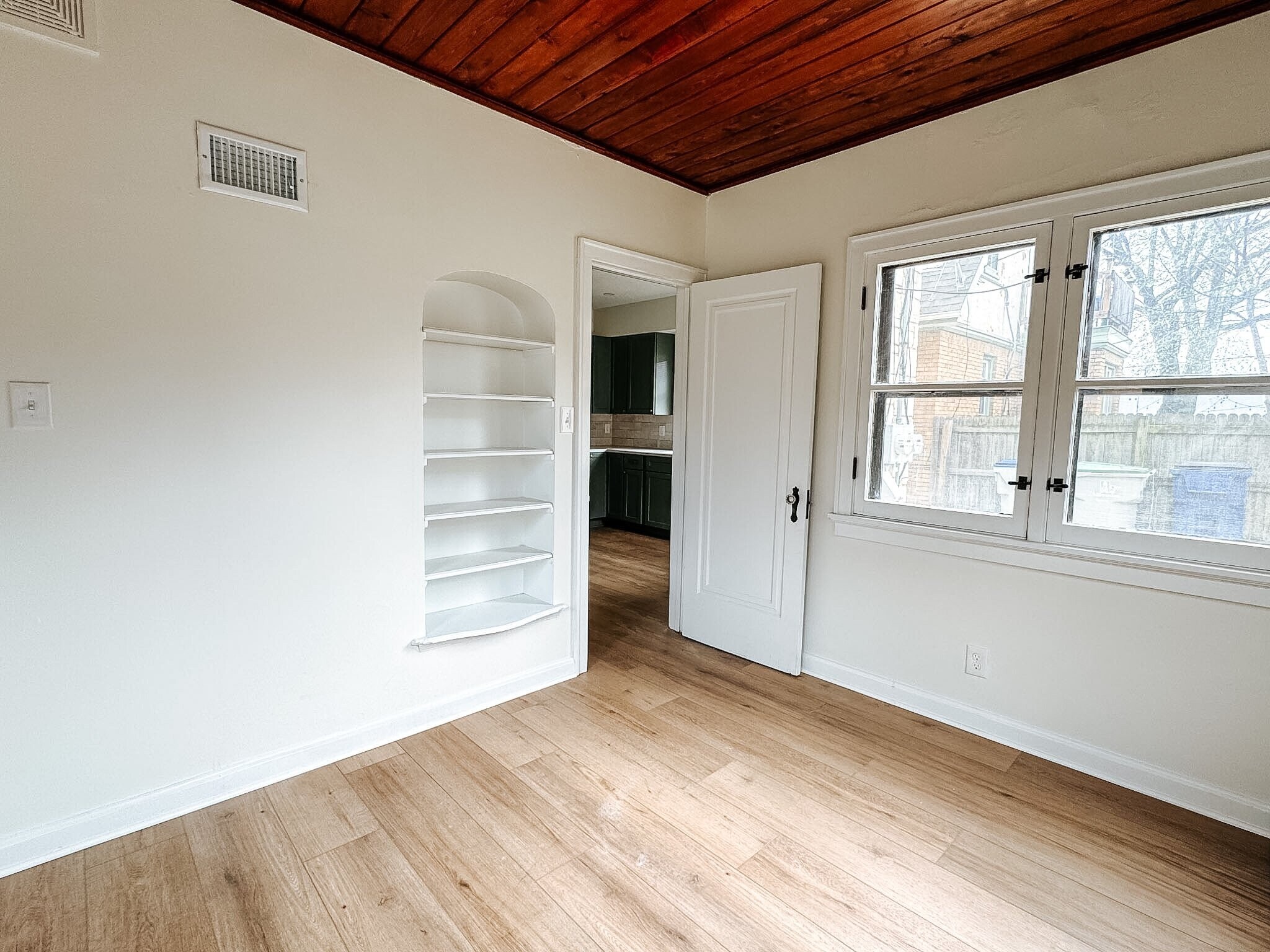 Building Photo - 2331 N 54th St