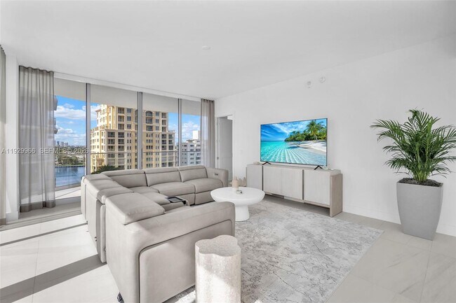 Building Photo - 151 N Seabreeze Blvd