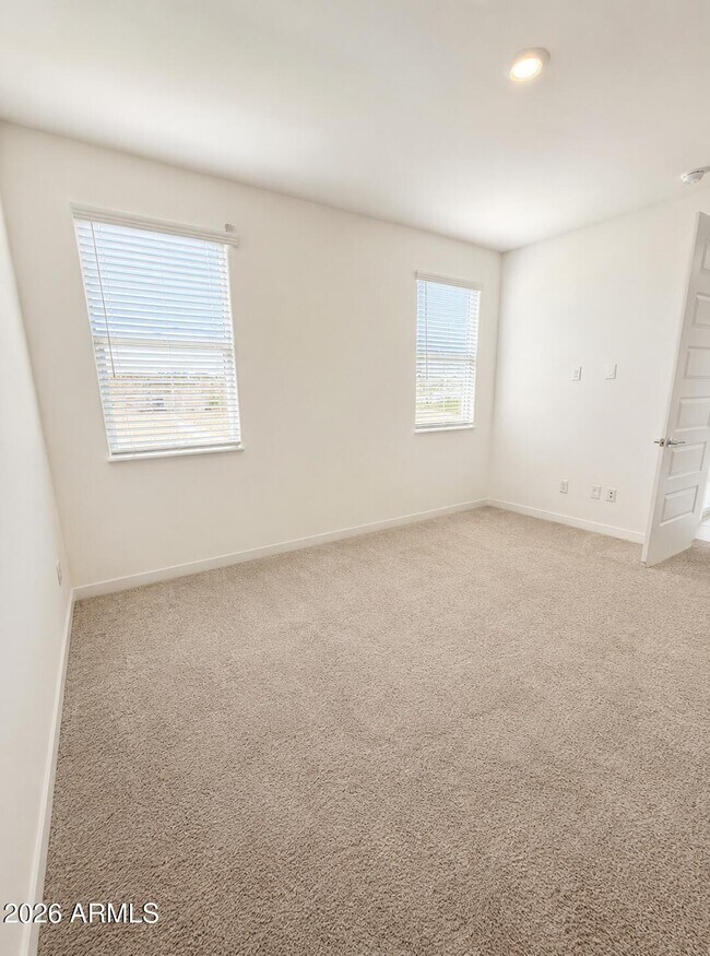 Building Photo - 3807 S 65th Ave