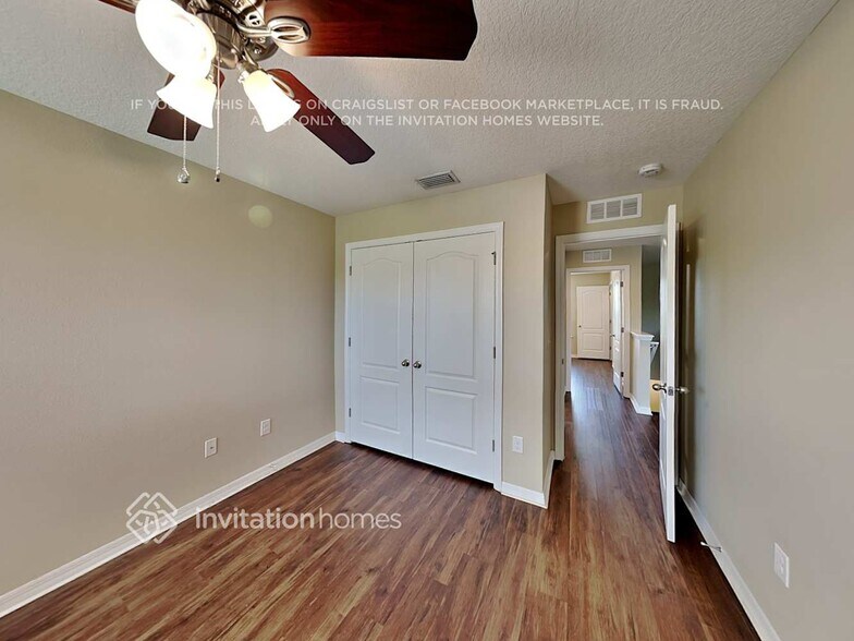 Building Photo - 11618 Warren Oaks Pl