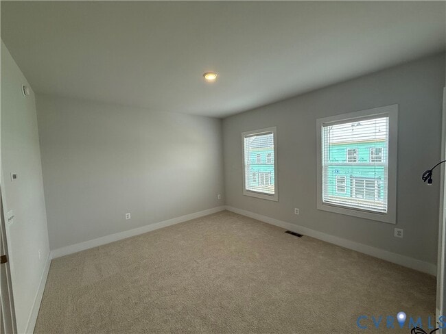 Building Photo - 10137 Blue Wing Ln