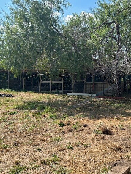 Building Photo - 3109 W Mile 10 N