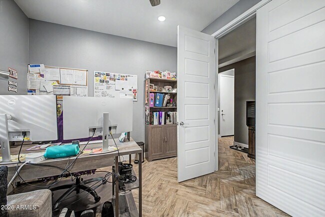 Building Photo - 17279 W Dahlia Dr