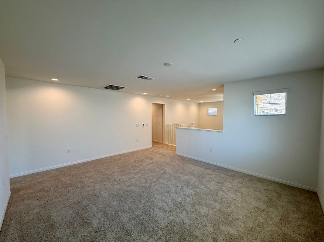 Building Photo - 21624 Thomas Ct