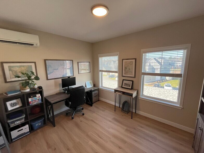 Bedroom 2 - 28 Pacer Way