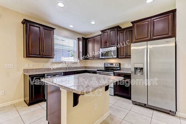 Building Photo - 95 Nelson Ln