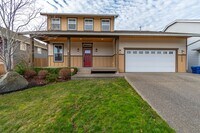 Building Photo - Spacious 3 Bedroom Plus Office with AC, Gas Fireplace and Fenced Backyard