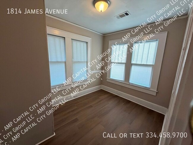 Building Photo - 1814 James Ave