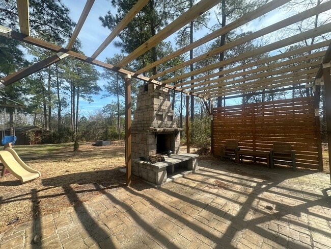 Building Photo - 238 E Ivybridge Dr