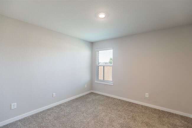 Building Photo - 3702 Sparkman Ln