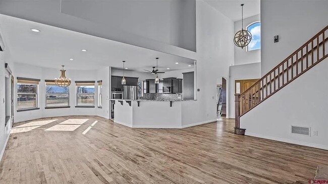 Building Photo - 1516-1513 13 Rd