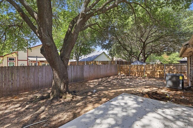 Building Photo - 8812 Sabinas Trail