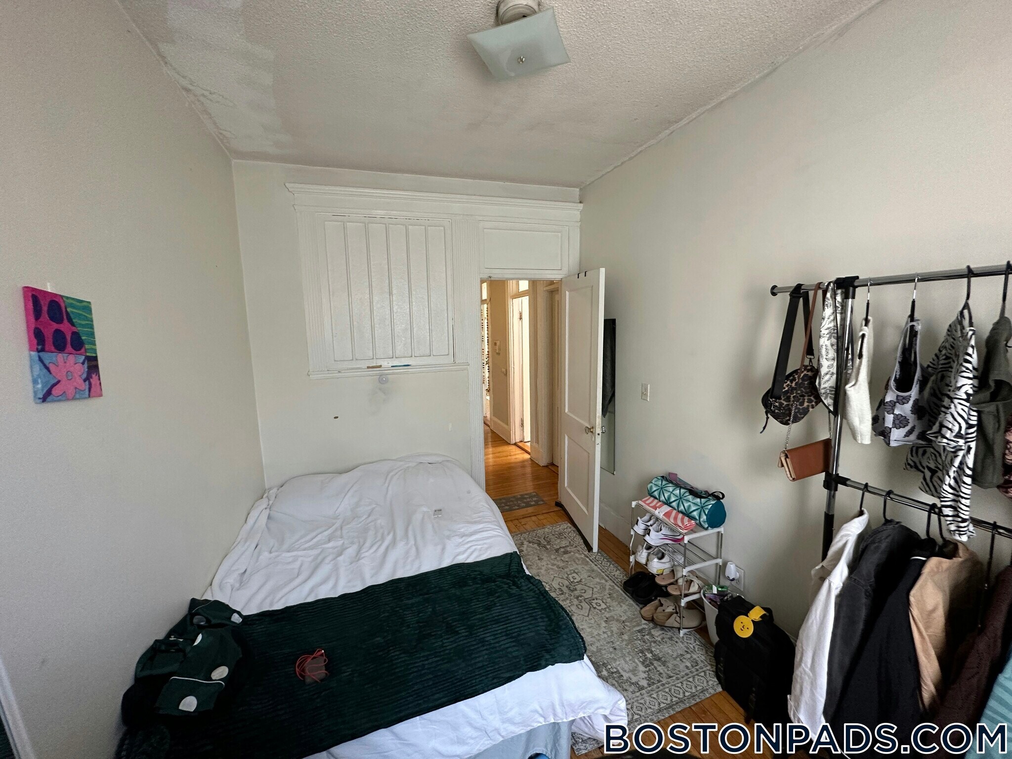 Building Photo - 32 Glenville Ave