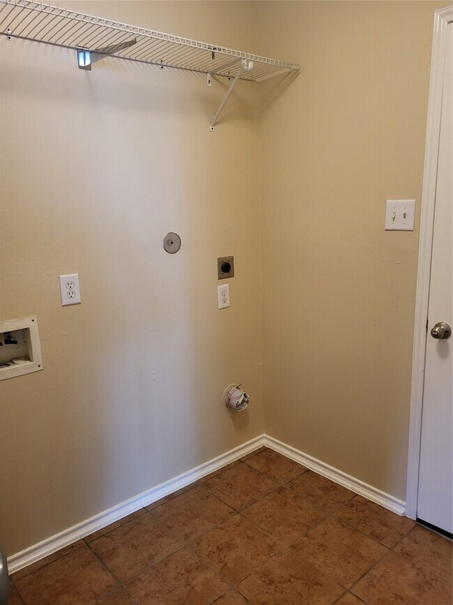 Building Photo - 11423 Royal Thistle Ct