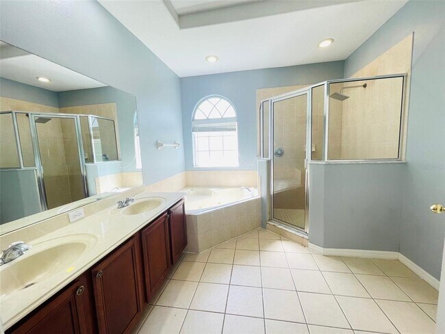 Building Photo - 2802 Eagle Claw Ct