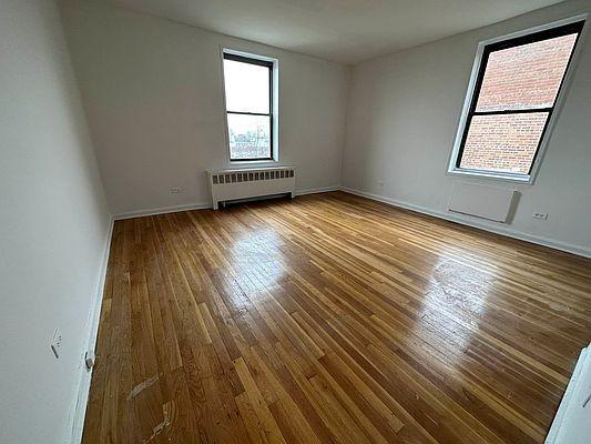 Building Photo - 3 bedroom in BRONX NY 10455