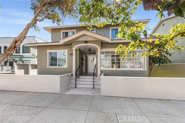 Building Photo - 1904 2nd St