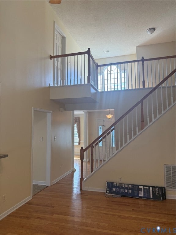 Building Photo - 5719 Barnwood Dr