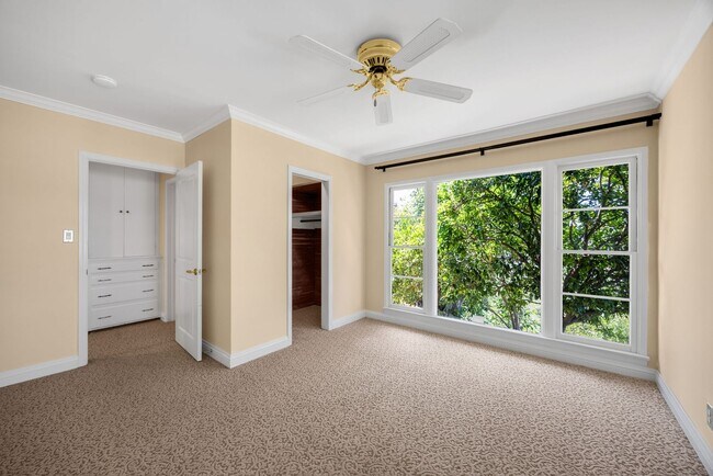 Building Photo - Charming La Habra Heights Home with Scenic Views – 2 Bed, 2 Bath
