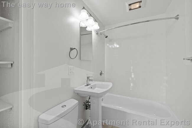 Building Photo - 134 Summer St