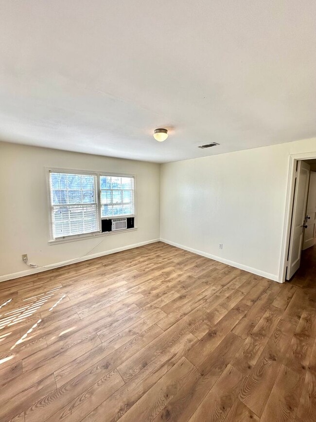 Building Photo - COMING MAY 2026! Charming 4-Bedroom Home + Huge Lot!