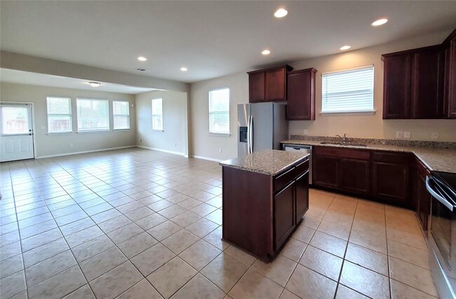 Building Photo - 217 Michaelis Dr