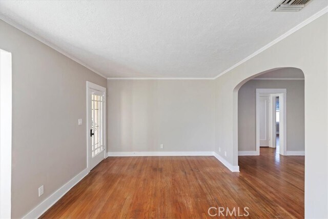 Building Photo - 4311 Sunnyside Dr