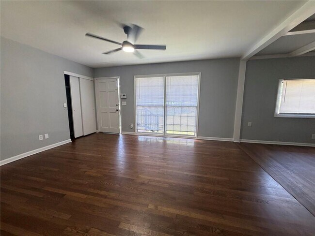 Building Photo - 1633 Slate Rd