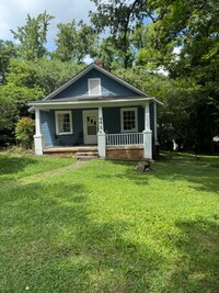 Building Photo - 44 Davie Cir