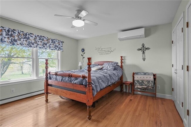 Building Photo - 1037 Main Rd