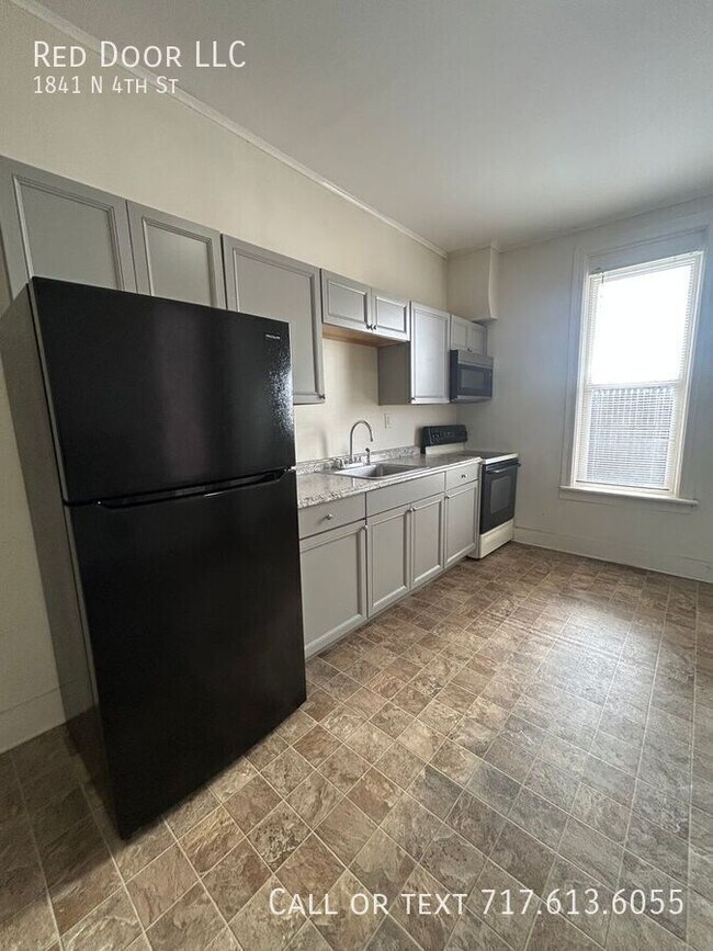 Building Photo - 1841 N 4th St