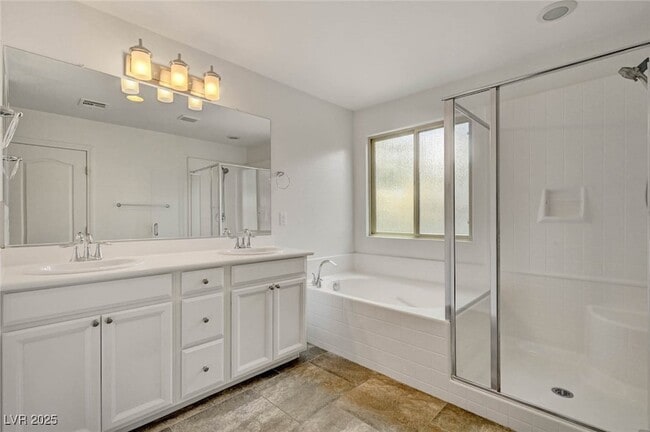 Building Photo - 864 Royal Amethyst Way