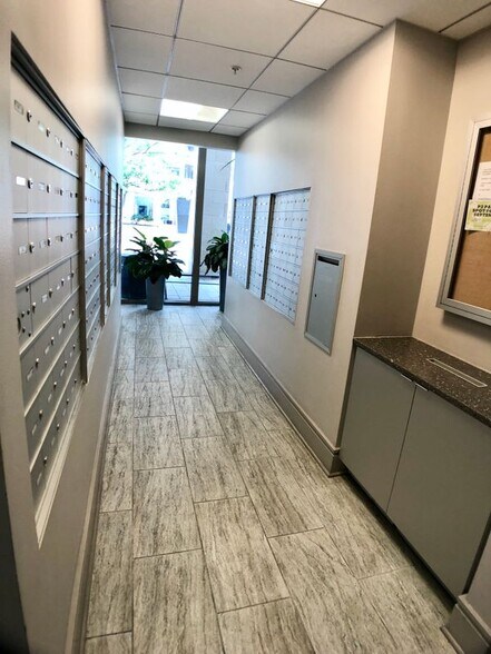 Building Photo - 3600 S Glebe Rd