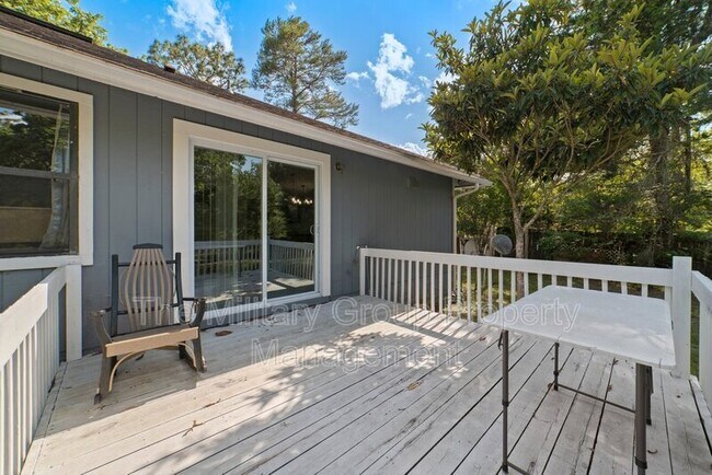 Building Photo - 4218 Mustang Rd