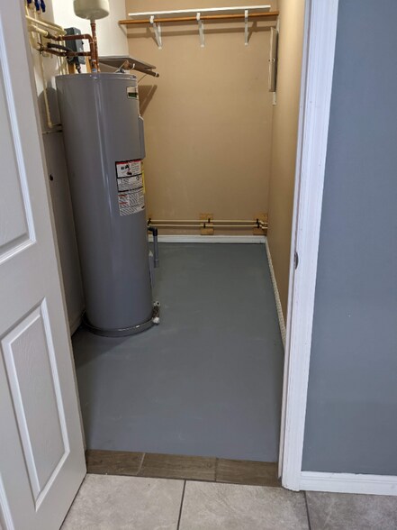 Building Photo - 1341 Cindy Cir NE