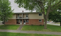 Building Photo - Available May 1!  Spacious 3 BR, 1.5 Bath in East Rochester