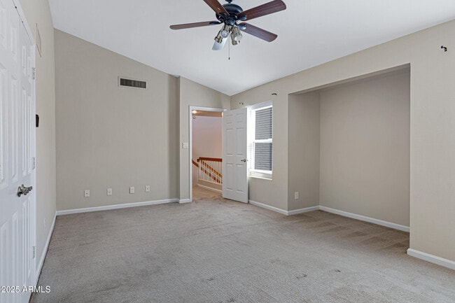 Building Photo - 6503 N 10th Pl